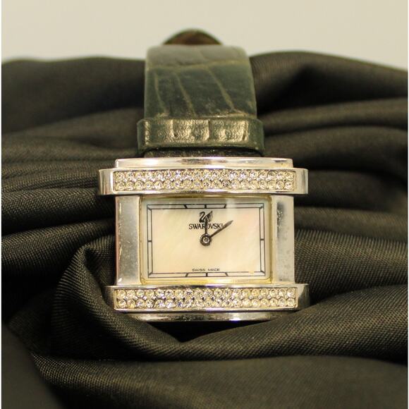 Swarovski Stainless Steel Melbourne Quartz Crystal Accents Watch READ Need Bttry main image 8
